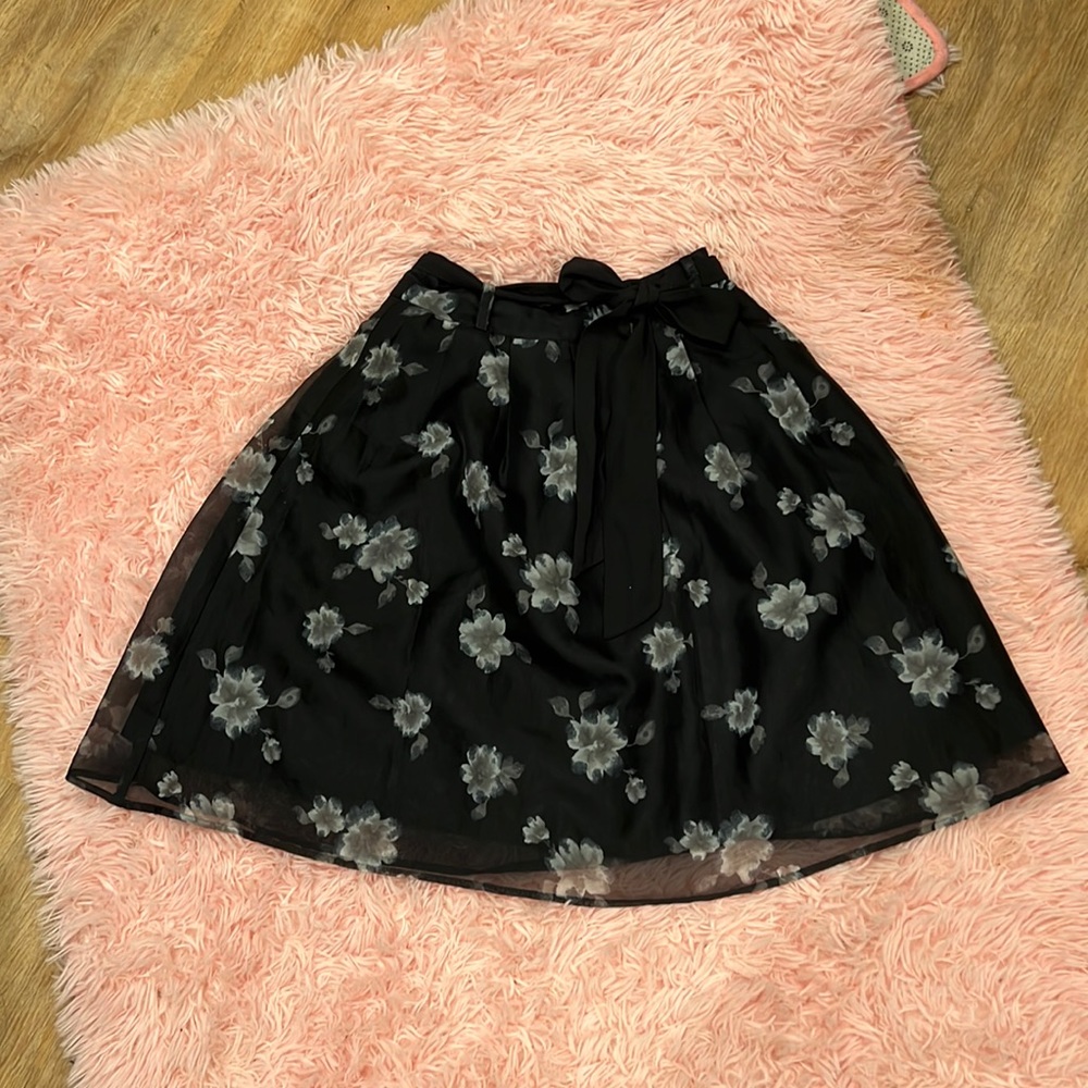 Chic Japanese A line skirt_ length to knee for 5’3 girl and size 36/4